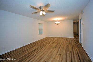 8548 Newton Rd, Jacksonville, FL 32216 - photo 4