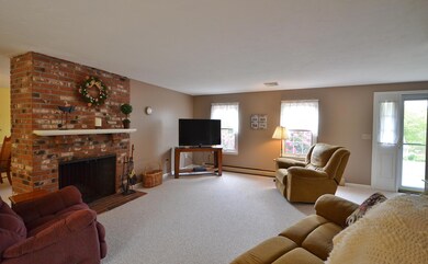 288 Carriage Ln, Barnstable, MA 02630 - photo 5