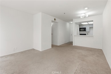 Sherman Court unit 125, Reseda, CA 91335 - photo 4