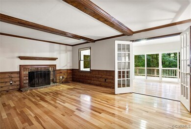 Beautiful wood floors in family room