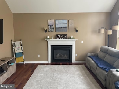 140 Magnolia Dr, Pennsville, NJ 08070 - photo 6