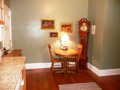 15 Everett St, Newport, RI 02840 - photo 7