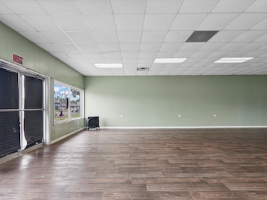 413 E Wise St, Bowie, TX 76230 - photo 6