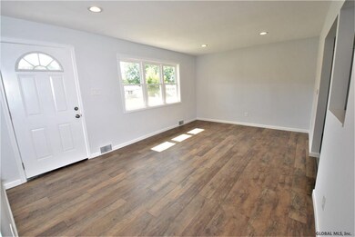 67 Jones Dr, Schenectady, NY 12309 - photo 6