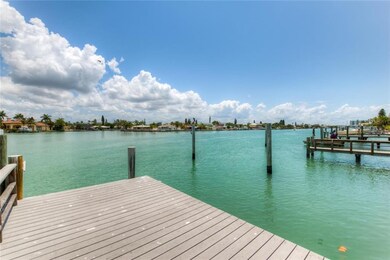 8135 Bayshore Dr, Treasure Island, FL 33706 - photo 6