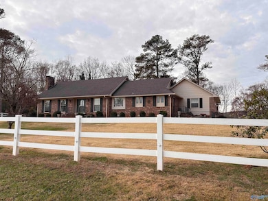 30882 U S 72, Hollywood, AL 35752 - photo 3