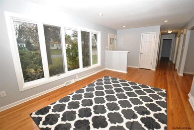 18 Williams Park Rd, Albany, NY 12211 - photo 6