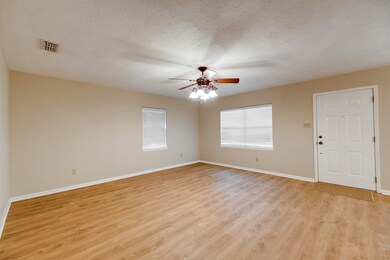 216 Thomas Rd, Palestine, TX 75803 - photo 5