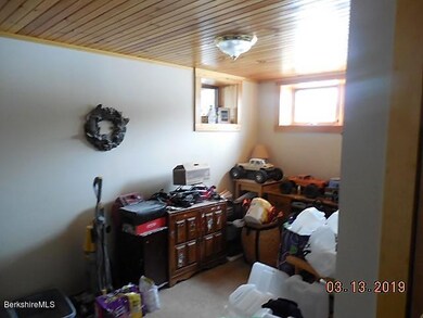 2 Crystal St, Lenox, MA 01240 - photo 7