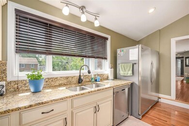 10 Jalbert Dr, Nashua, NH 03060 - photo 5