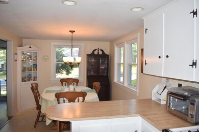 kitchen dining combo
