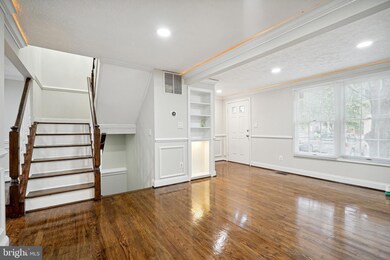 3647 Wharf Ln, Triangle, VA 22172 - photo 4