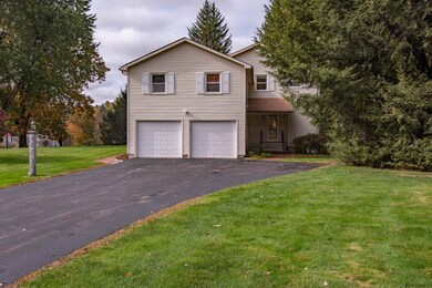 72B Dracut Rd unit B, Hudson, NH 03051 - photo 2