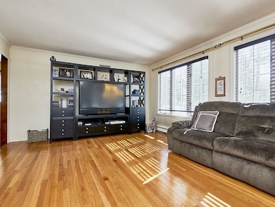 93 Nevin Rd, South Weymouth, MA 02190 - photo 3