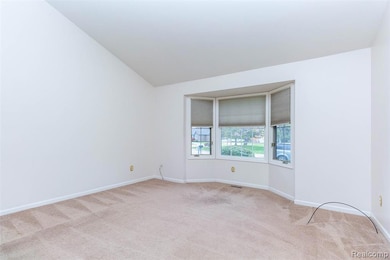 45480 Inverness Cir unit 108, Macomb, MI 48044 - photo 6