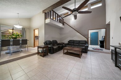 2505 W Driftwood Dr, Claremore, OK 74017 - photo 7