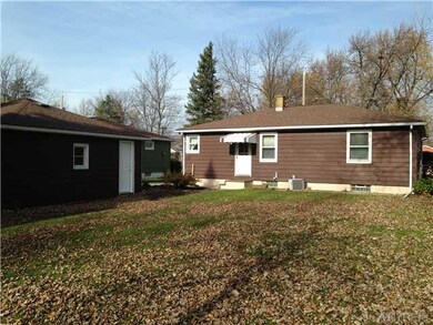 461 Esther St, North Tonawanda, NY 14120 - photo 3