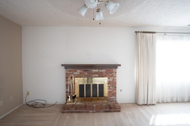 760 Carmelita St, Porterville, CA 93257 - photo 6