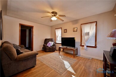 513 Federman St, Toledo, OH 43609 - photo 2