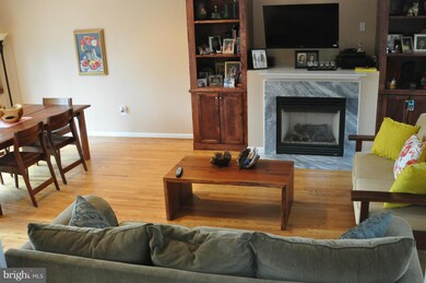 310 N Lee St, Falls Church, VA 22046 - photo 5