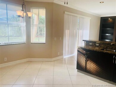 4353 Laurel Ridge Cir, Weston, FL 33331 - photo 5