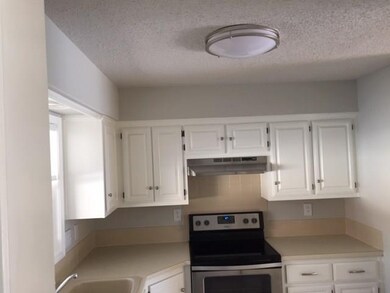 7 Davis Cir, Bella Vista, AR 72715 - photo 4