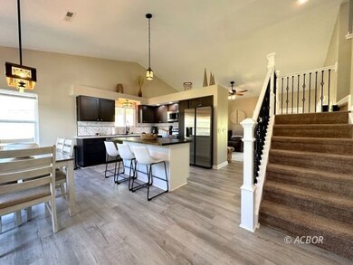 32353 Redbud Ln, Logan, OH 43138 - photo 6