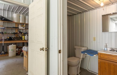 13570 Big Cola Rd, Rockbridge, OH 43149 - photo 5