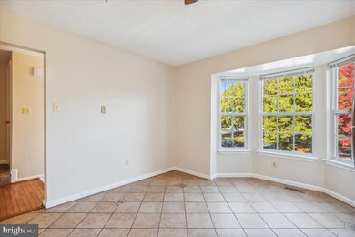 3809 Elkhorn Cir, Bowie, MD 20716 - photo 5