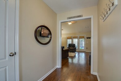 Photo 4