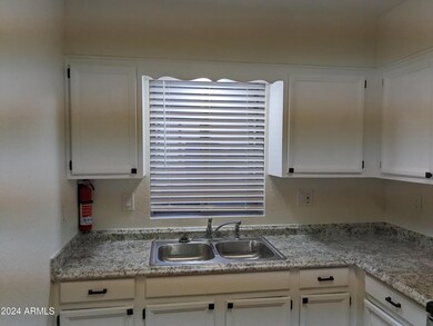 4507 E Contessa St unit 2, Mesa, AZ 85205 - photo 5