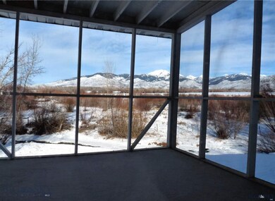Screened in carpet patio
