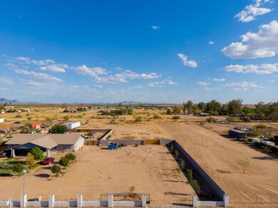 4249 E Colt Dr unit 80, Eloy, AZ 85131 - photo 2