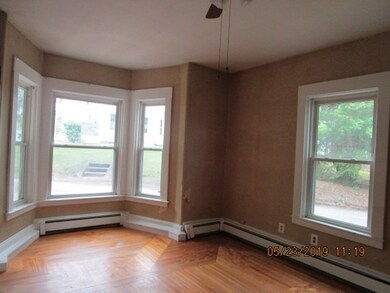 51 Pleasant St, Uxbridge, MA 01569 - photo 6