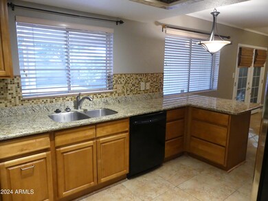 1245 W Mendoza Ave, Mesa, AZ 85202 - photo 6