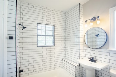 4400 Gaston Ave unit 3, Dallas, TX 75246 - photo 3