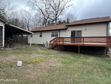 219 N Crabtree St, Jamestown, TN 38556 - photo 6