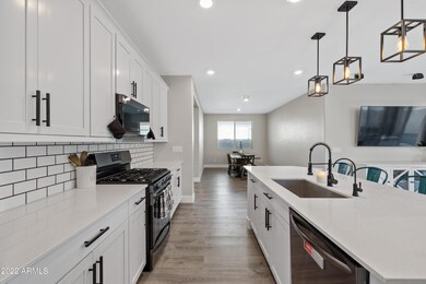 9834 E Talon Ave, Mesa, AZ 85212 - photo 6