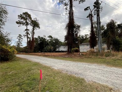 1320 Lawrence Rd, Saint Simons Island, GA 31522 - photo 4