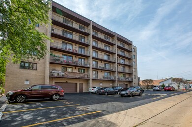 1380 Oakwood Ave unit 403, Des Plaines, IL 60016 - photo 3