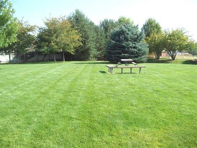 1092 N Falling Water Way, Eagle, ID 83616 - photo 4