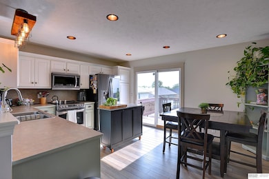 19003 Ohio St, Elkhorn, NE 68022 - photo 2