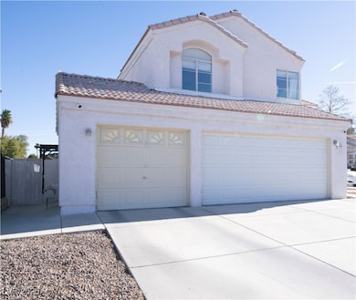 1429 Daybreak Dr, Las Vegas, NV 89108 - photo 3
