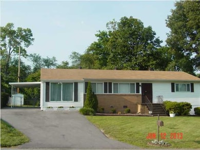 1411 Cloverdale Cir, Hixson, TN 37343 - photo 3