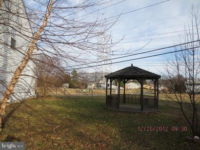 497 Dover Rd, Glen Burnie, MD 21061 - photo 4