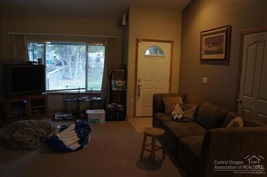 19436 Rudi Rd, Bend, OR 97703 - photo 4