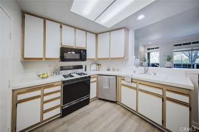 16411 Omally Ct unit 2, La Mirada, CA 90638 - photo 4