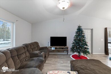 09-LIVINGROOM_NBS_IMG_2-6