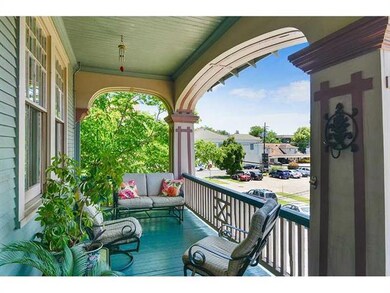 View. Awesome balcony !