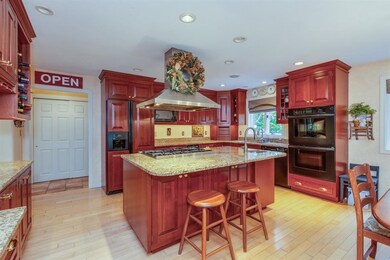 21 Raymond St, Nashua, NH 03064 - photo 7